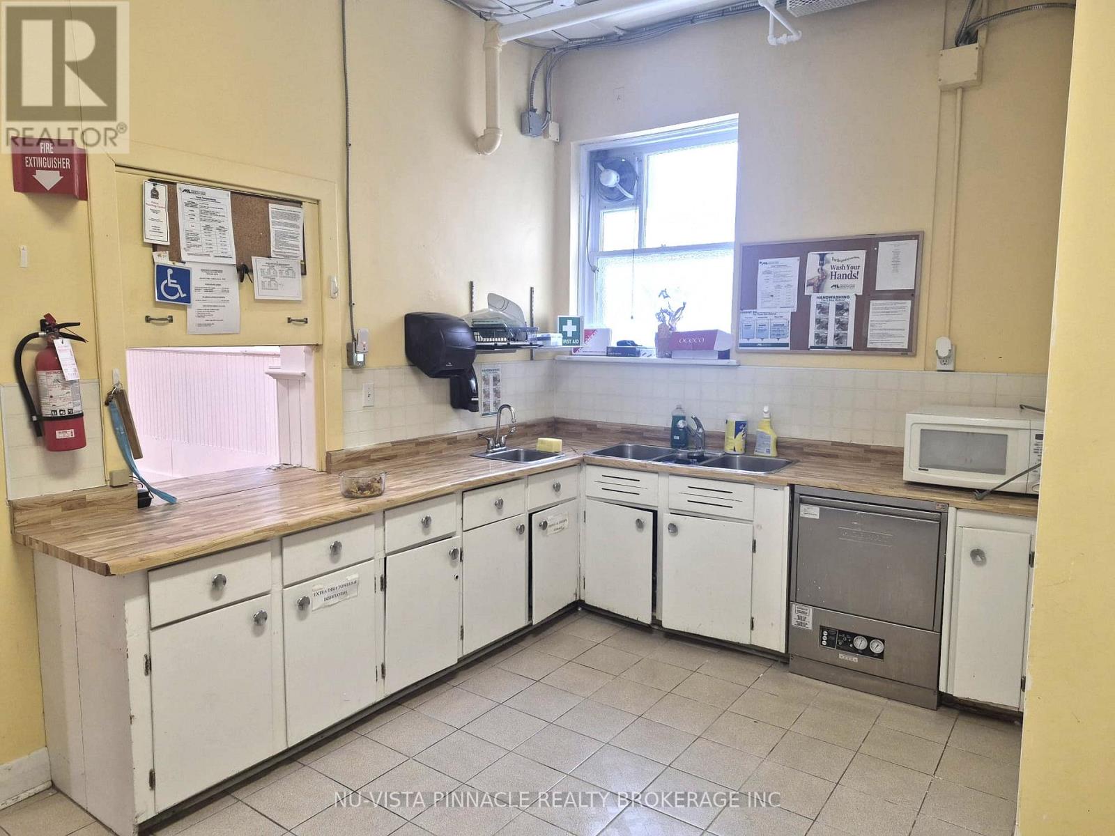 1204 Richmond Street, London East, Ontario  N6A 3L4 - Photo 6 - X12777364