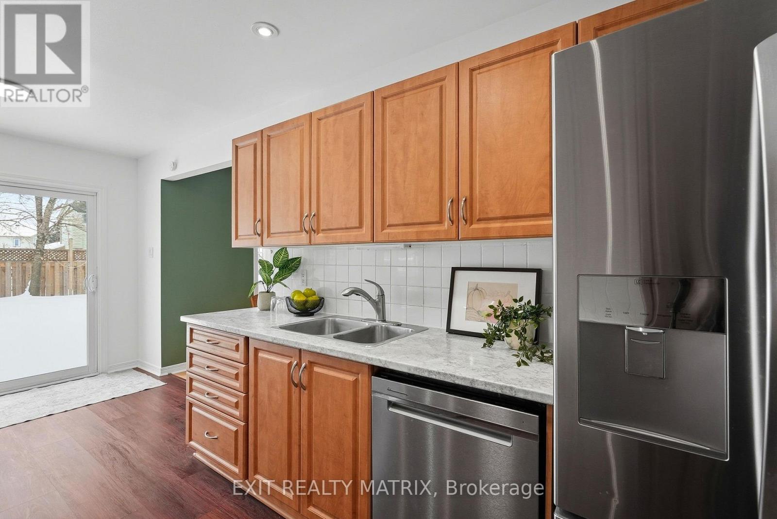 727 Brome Crescent, Ottawa, Ontario  K4A 3G8 - Photo 10 - X12777326