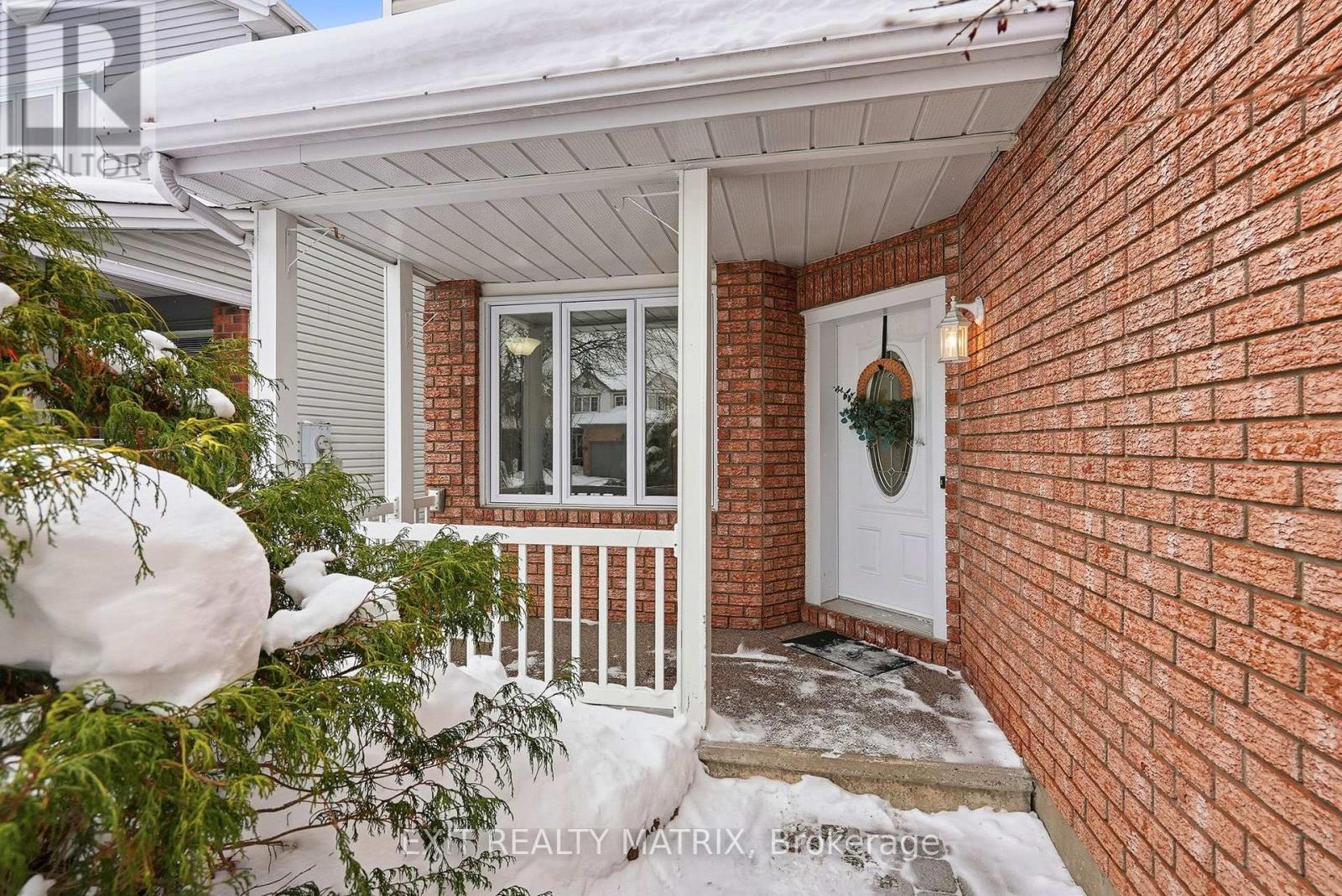 727 Brome Crescent, Ottawa, Ontario  K4A 3G8 - Photo 2 - X12777326