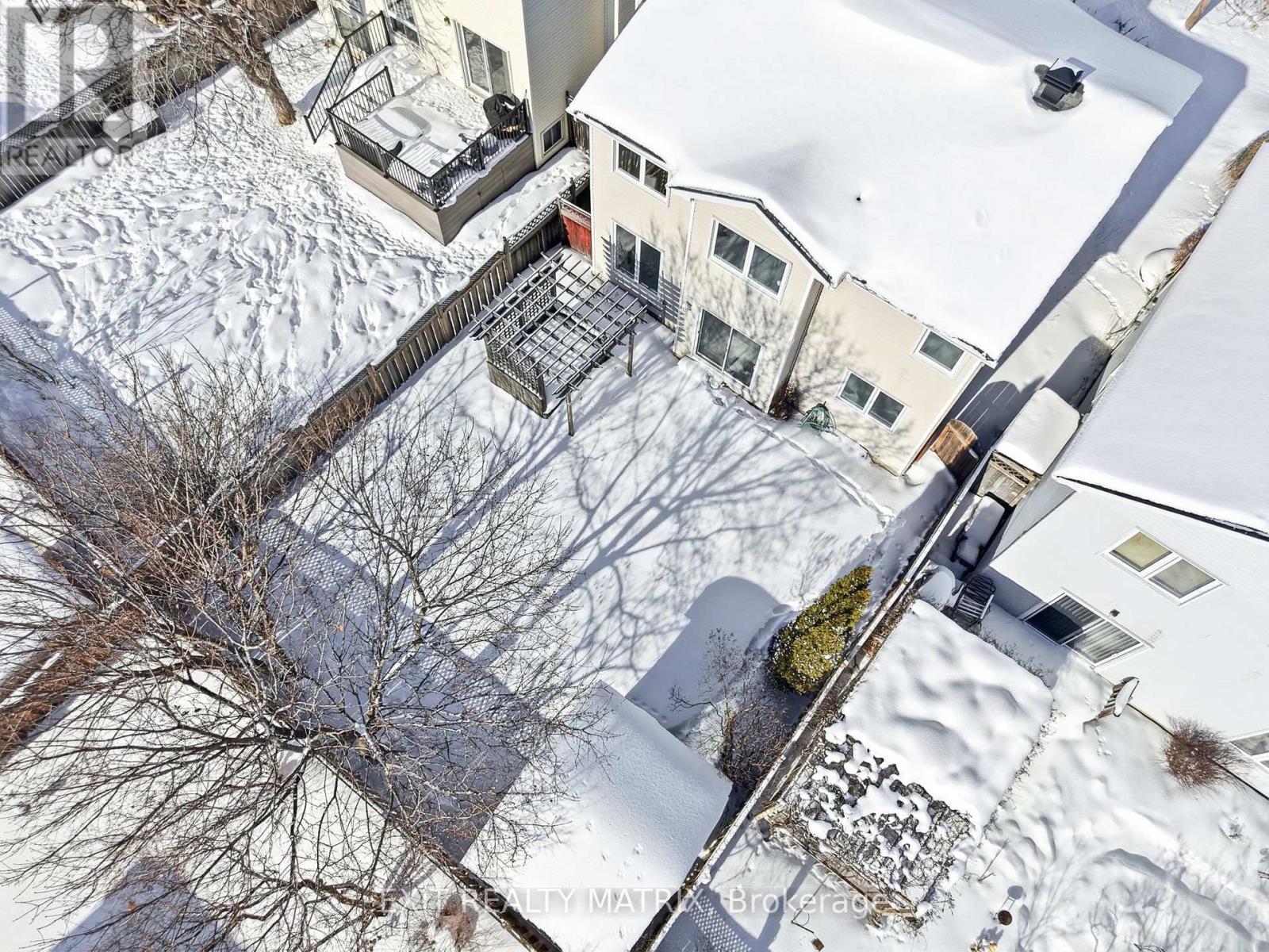 727 Brome Crescent, Ottawa, Ontario  K4A 3G8 - Photo 41 - X12777326