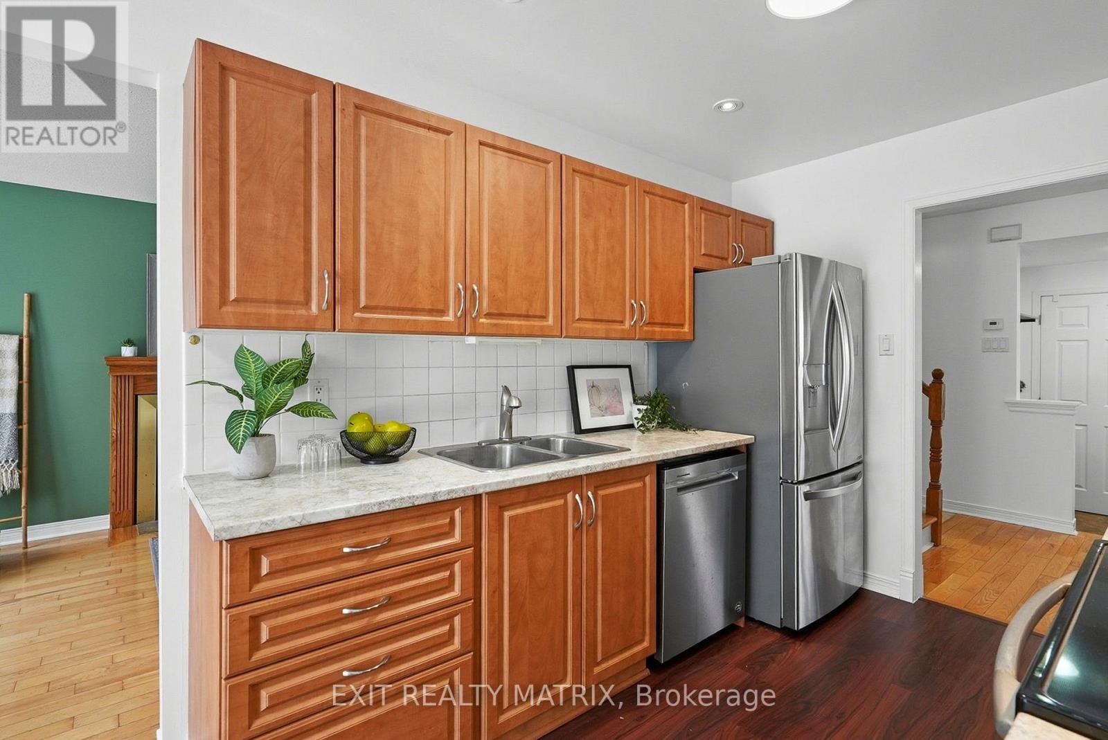 727 Brome Crescent, Ottawa, Ontario  K4A 3G8 - Photo 9 - X12777326