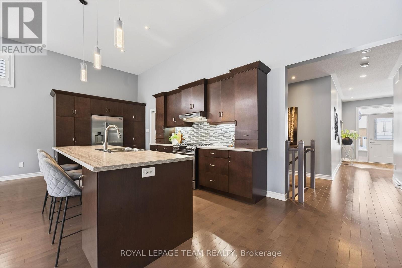 834 Rockson Crescent, Ottawa, Ontario  K2S 0S6 - Photo 17 - X12777382