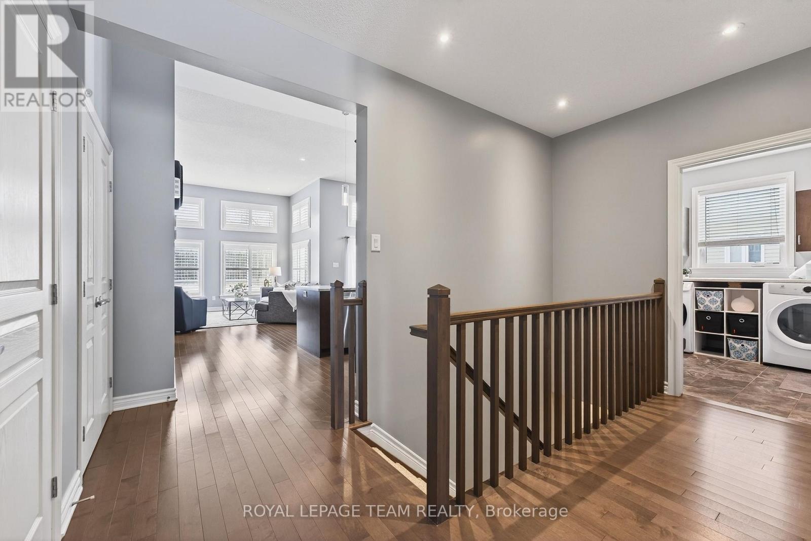 834 Rockson Crescent, Ottawa, Ontario  K2S 0S6 - Photo 6 - X12777382