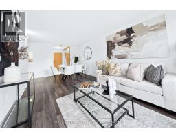 2002 - 5 CONCORDE PLACE, Toronto, Ontario