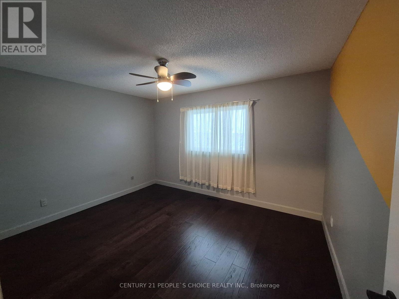 4554 Willow Creek Drive, Mississauga, Ontario  L5V 1G7 - Photo 19 - W12777174