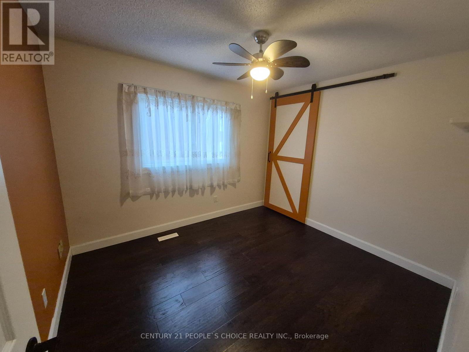 4554 Willow Creek Drive, Mississauga, Ontario  L5V 1G7 - Photo 24 - W12777174