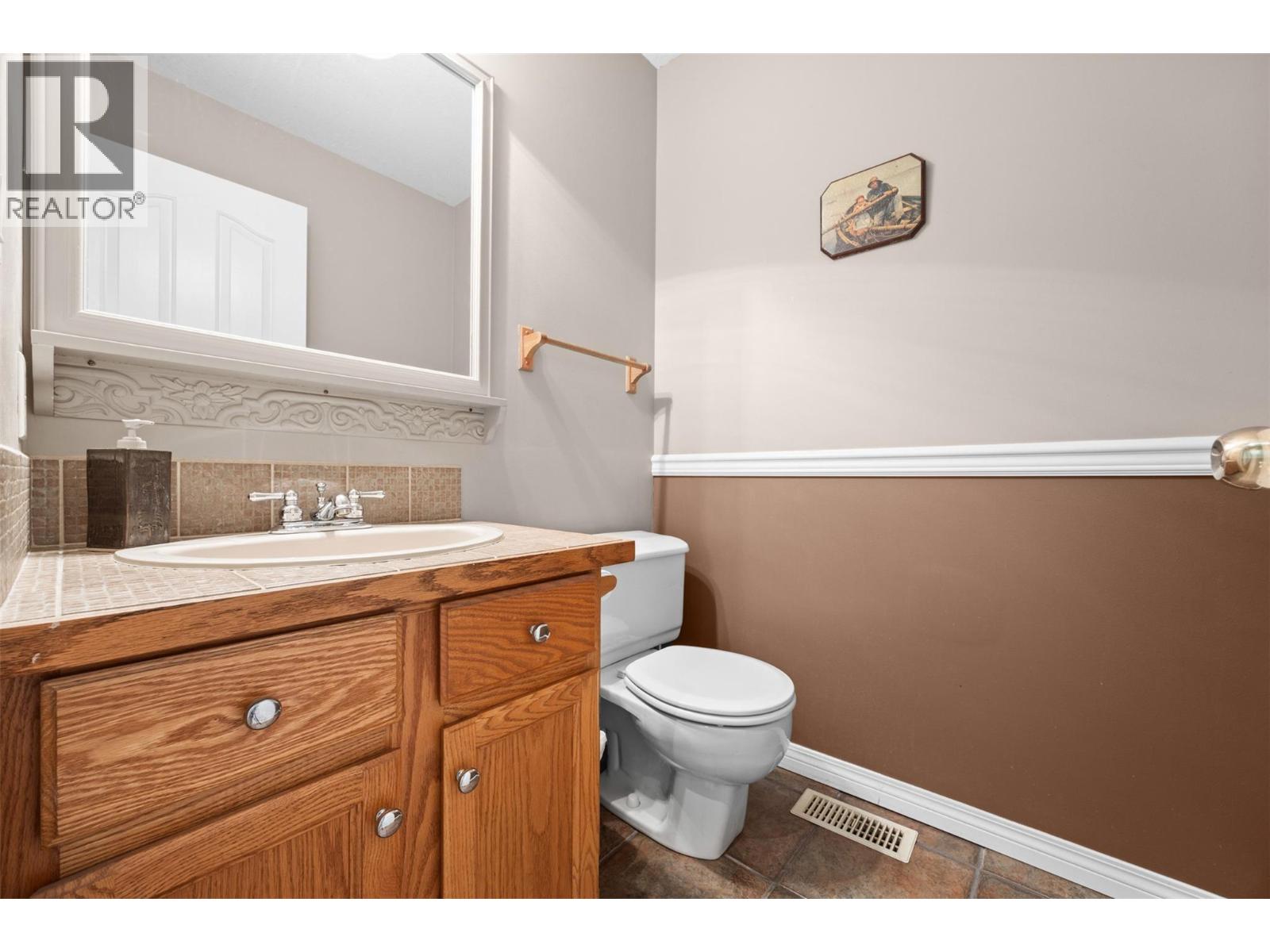 699 Saratoga Place, Kelowna, British Columbia  V1W 2Z6 - Photo 21 - 10375544