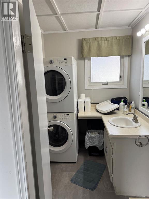 2132 20 Street, Coaldale, Alberta  t1m 1E9 - Photo 3 - A2285219