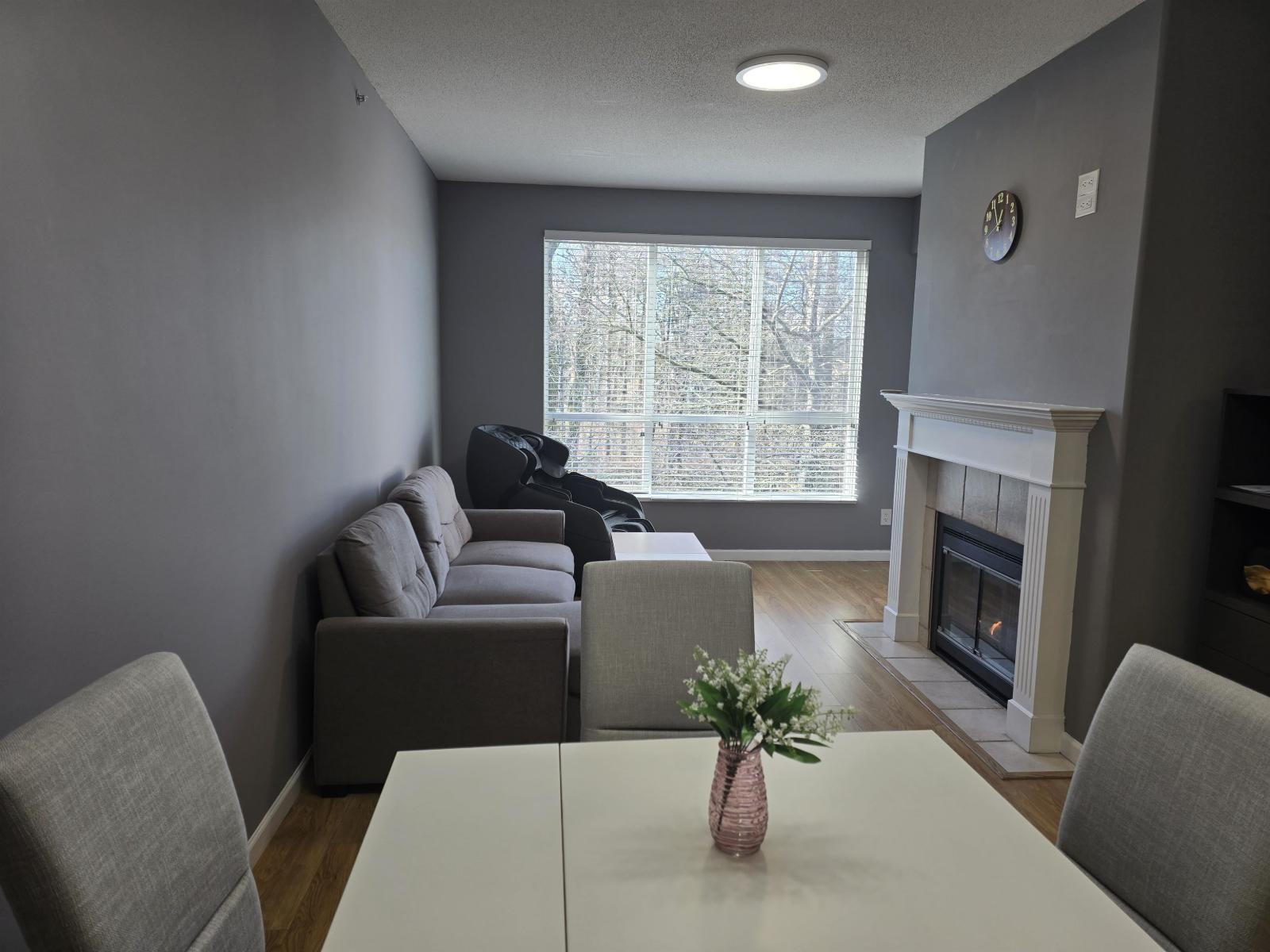 406 13860 70 Avenue, Surrey, British Columbia  V3W 0S1 - Photo 3 - R3076638