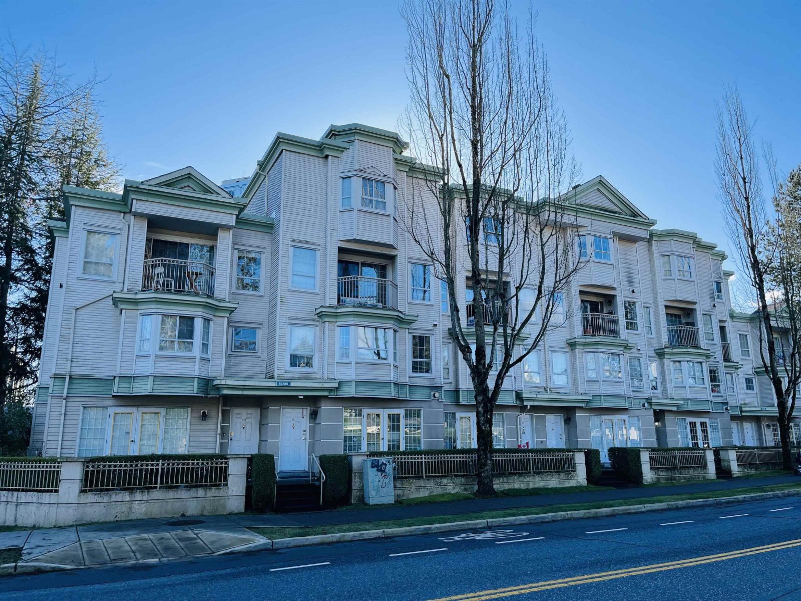 319 15268 105 AVENUE, Surrey, British Columbia