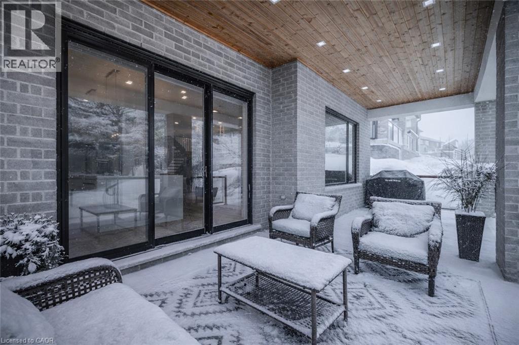 320 Otterbein Road, Kitchener, Ontario  N2B 0A7 - Photo 40 - 40803812