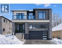 320 OTTERBEIN Road, Kitchener, Ontario