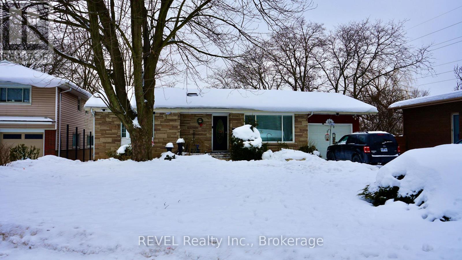Lower - 26 Belton Boulevard, St. Catharines, Ontario  L2T 3N6 - Photo 2 - X12777328