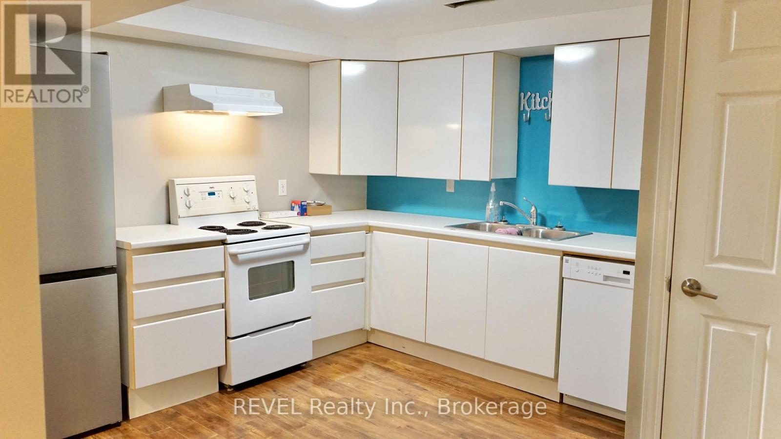 Lower - 26 Belton Boulevard, St. Catharines, Ontario  L2T 3N6 - Photo 5 - X12777328