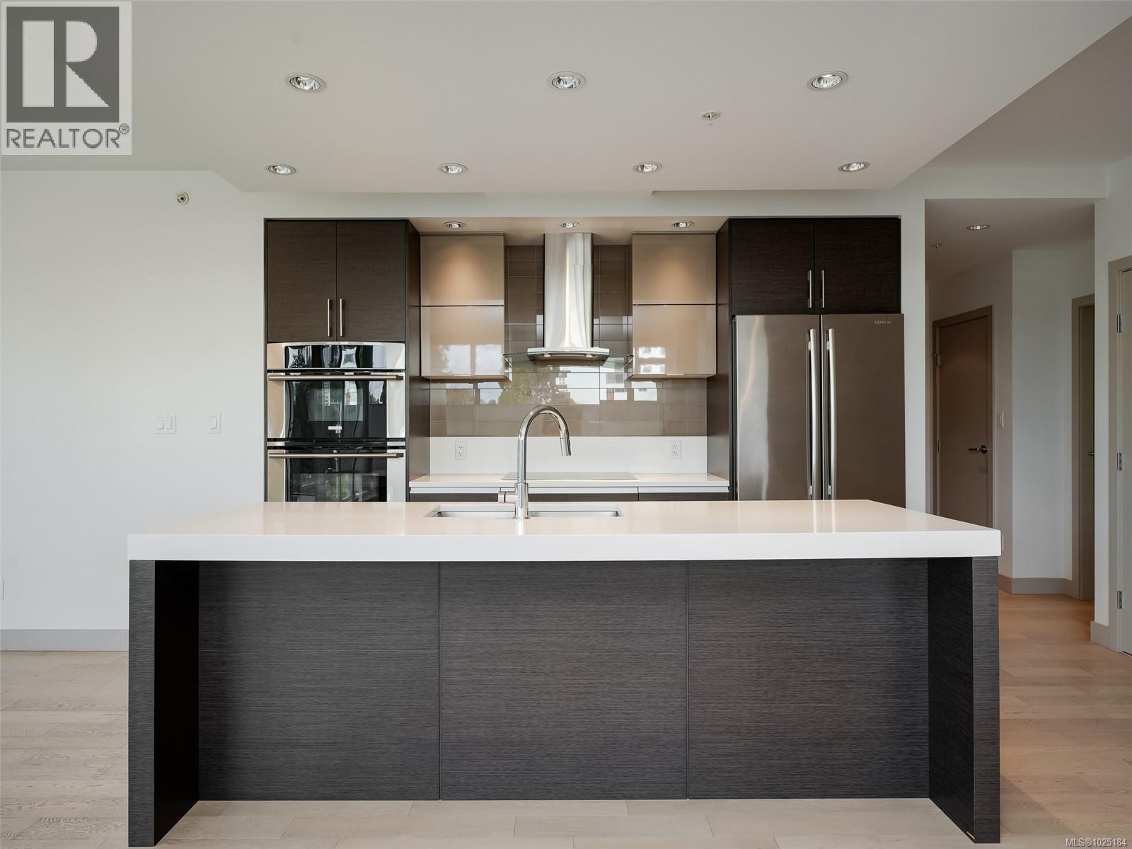 403 200 Douglas St, Victoria, British Columbia  V8V 2P2 - Photo 17 - 1025184