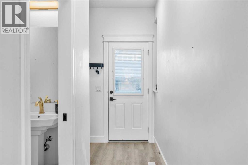 950 Mahogany Boulevard Se, Calgary, Alberta  T3M 2X3 - Photo 15 - A2280241