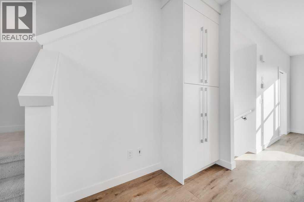 293 Dawson Way, Chestermere, Alberta  T1X 2R6 - Photo 9 - A2283648