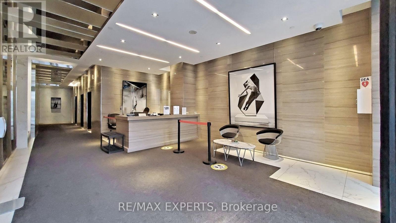 2305 - 1 The Esplanade Drive, Toronto, Ontario  M5E 0A8 - Photo 4 - C12777304