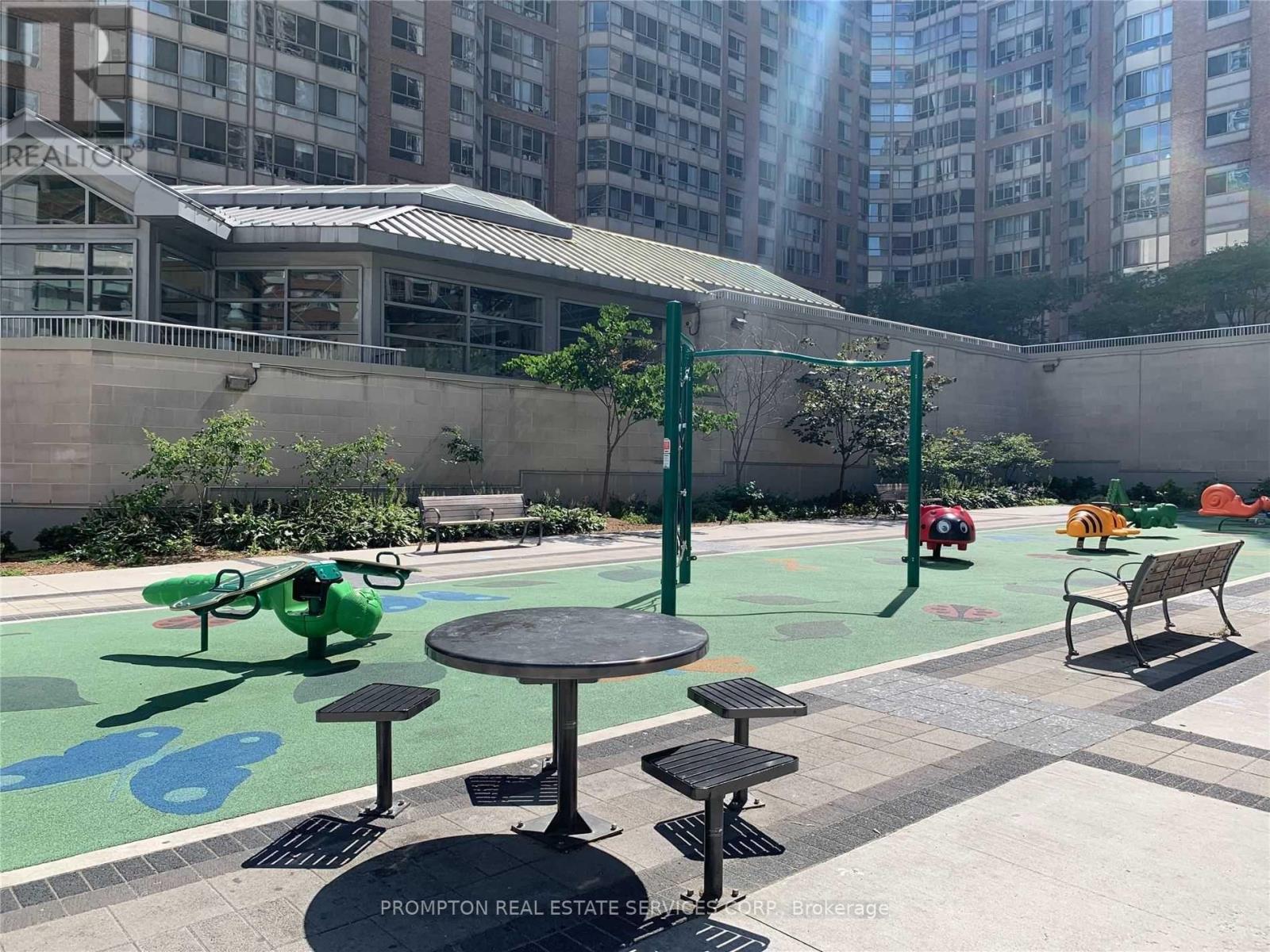 3312 - 763 Bay Street, Toronto, Ontario  M5G 2R3 - Photo 34 - C12777398