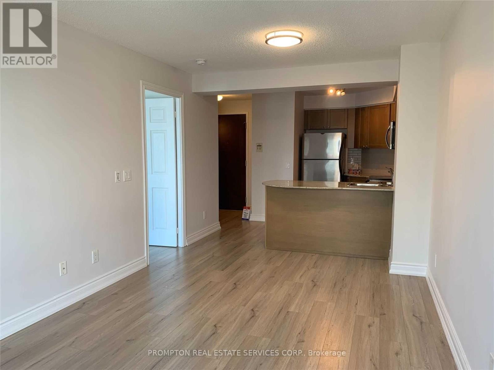 3312 - 763 Bay Street, Toronto, Ontario  M5G 2R3 - Photo 5 - C12777398