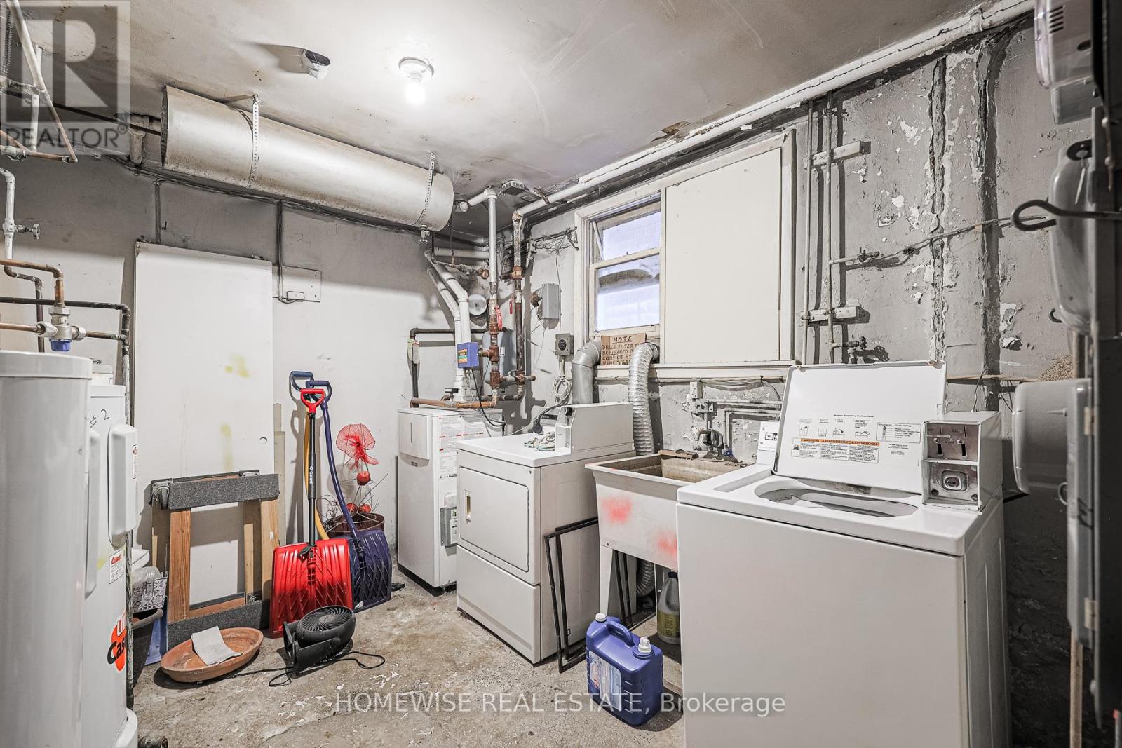 4 Lanark Avenue, Toronto, Ontario  M6C 2B3 - Photo 21 - C12777428