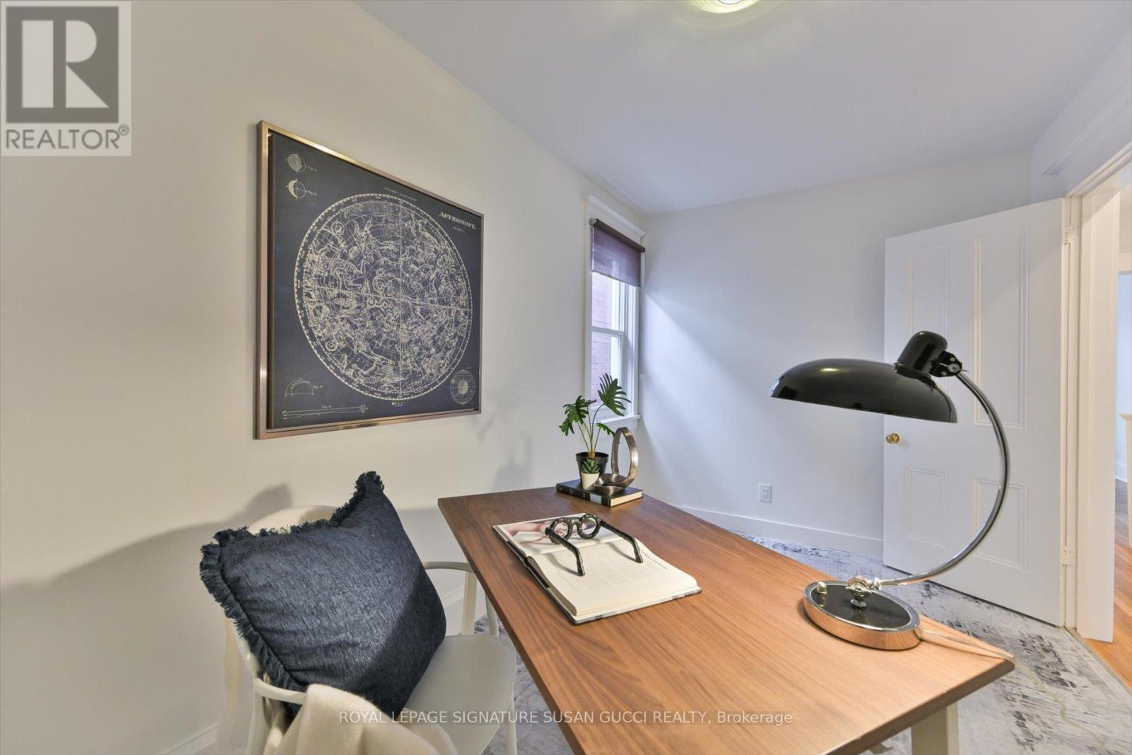 925 Greenwood Avenue, Toronto, Ontario  M4J 4C2 - Photo 18 - E12777356