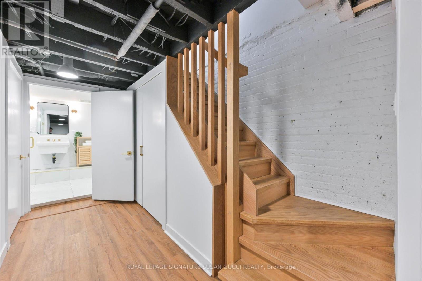 925 Greenwood Avenue, Toronto, Ontario  M4J 4C2 - Photo 24 - E12777356