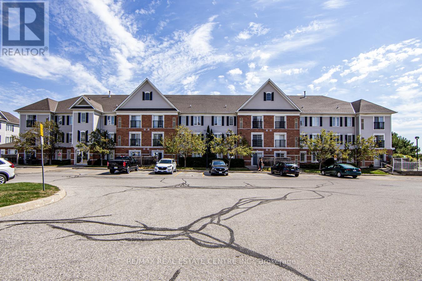 207 - 106 Aspen Springs Drive, Clarington, Ontario  L1C 5N7 - Photo 4 - E12777424