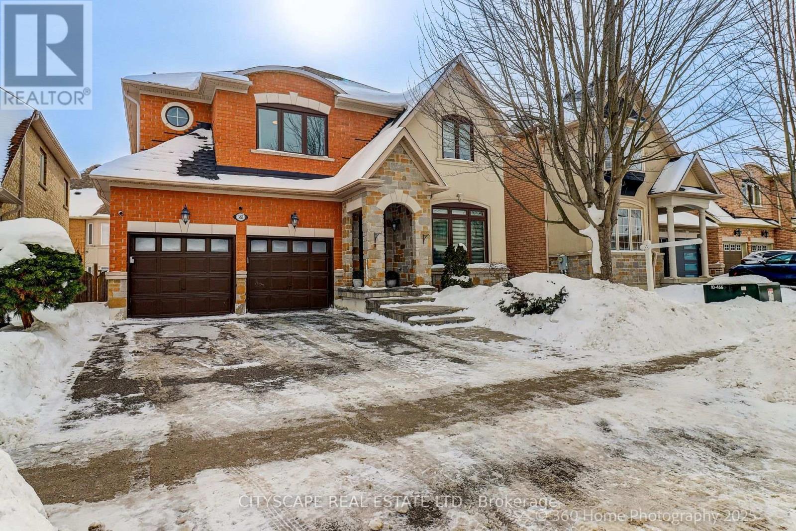 381 SUMMERIDGE DRIVE, Vaughan, Ontario