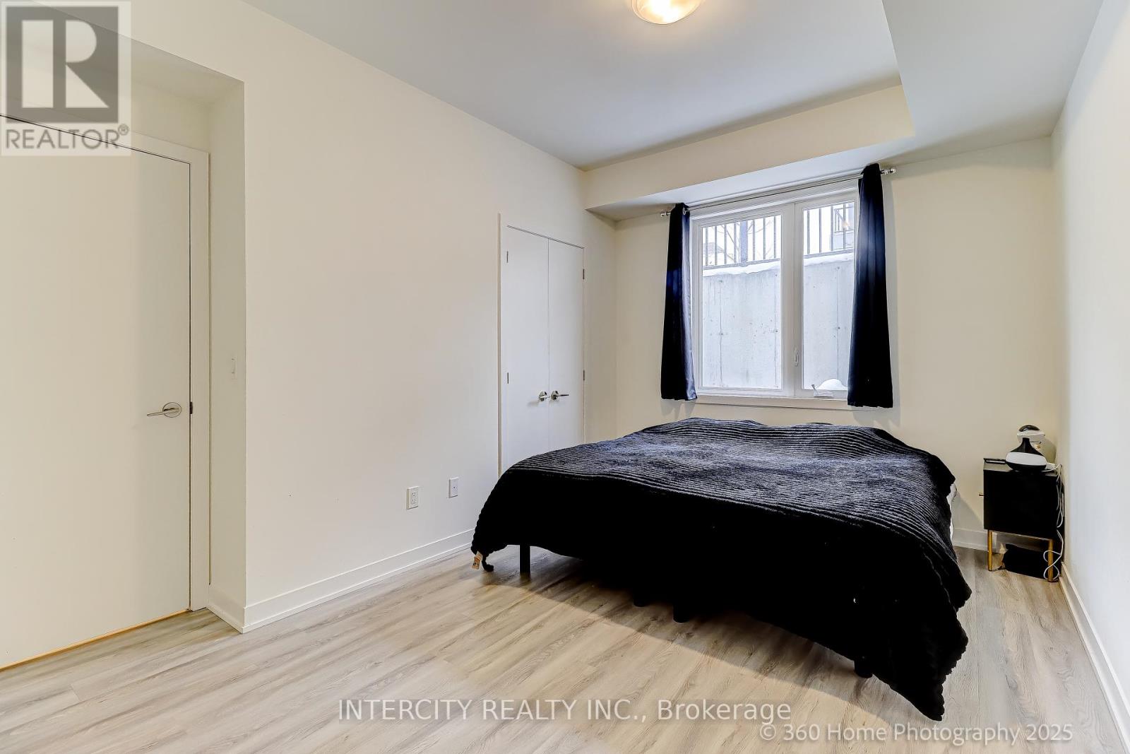 1504 - 11 David Eyer Road, Richmond Hill, Ontario  L4S 1M4 - Photo 14 - N12777446