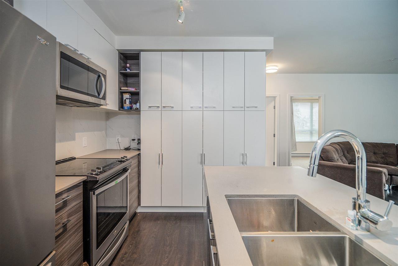 214 13963 105 Boulevard, Surrey, British Columbia  V3T 0M9 - Photo 3 - R3087182