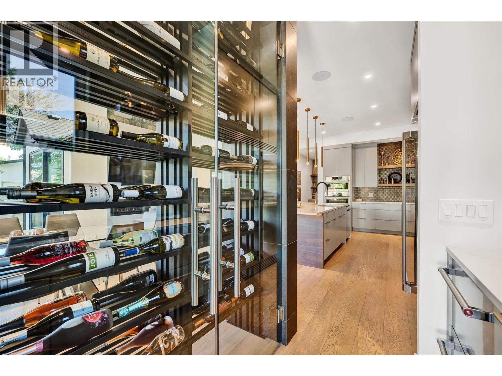 364 Christleton Avenue, Kelowna, British Columbia  V1Y 5H7 - Photo 52 - 10374456