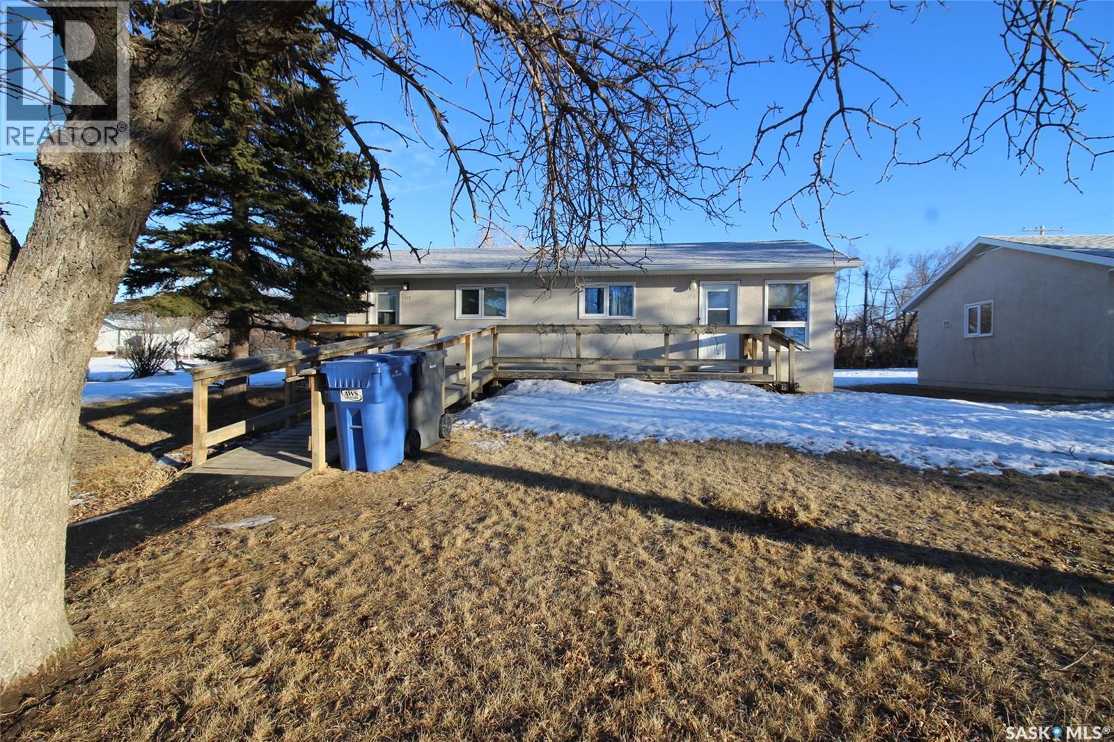 101-107 2nd Avenue W, Climax, Saskatchewan  S0N 0N0 - Photo 20 - SK028290