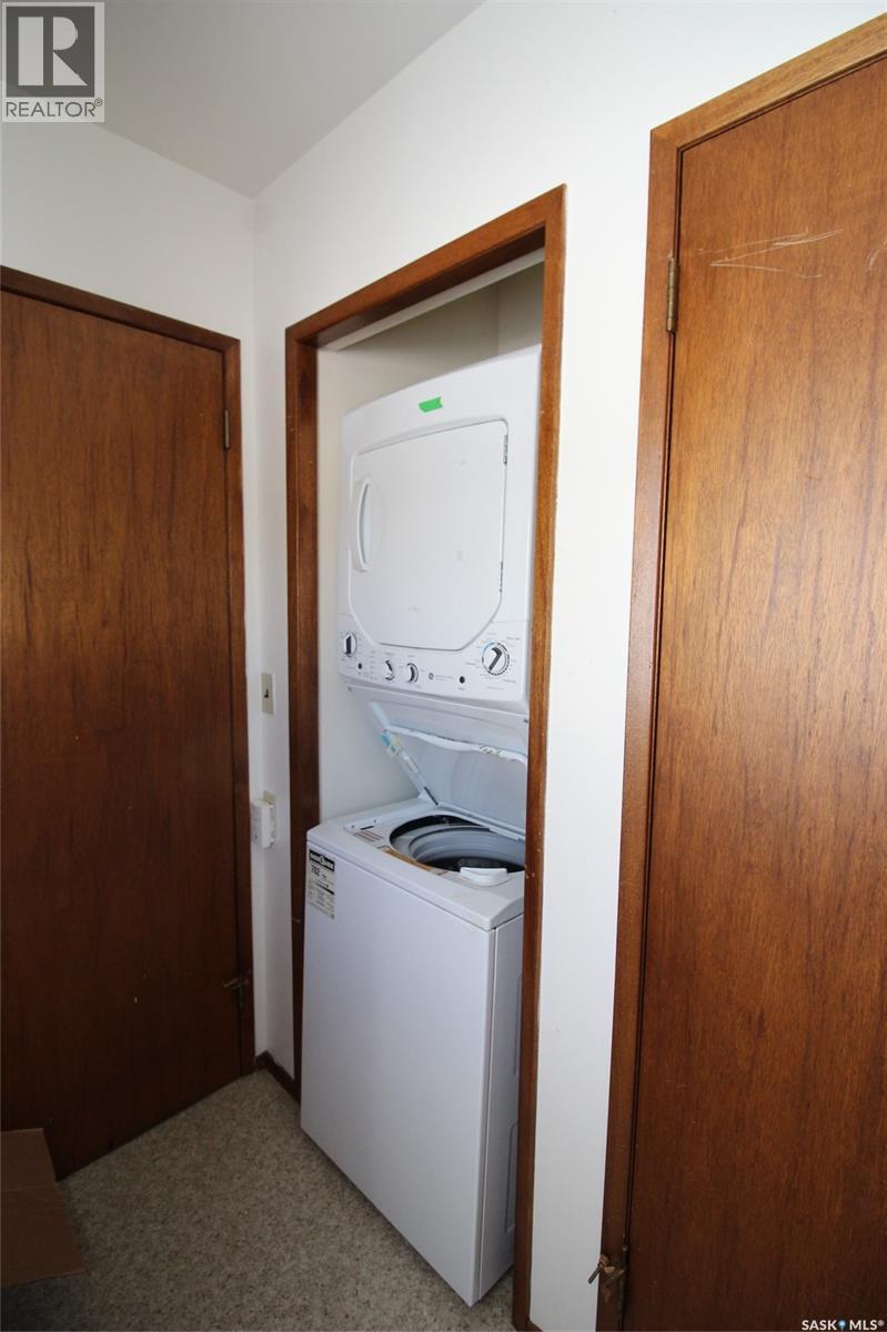 101-107 2nd Avenue W, Climax, Saskatchewan  S0N 0N0 - Photo 7 - SK028290