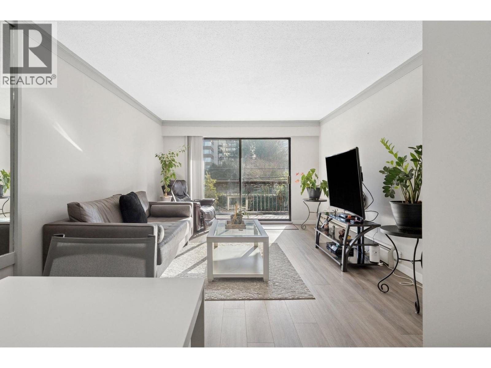 208 707 Hamilton Street, New Westminster, British Columbia  V3M 2M7 - Photo 8 - R3087900