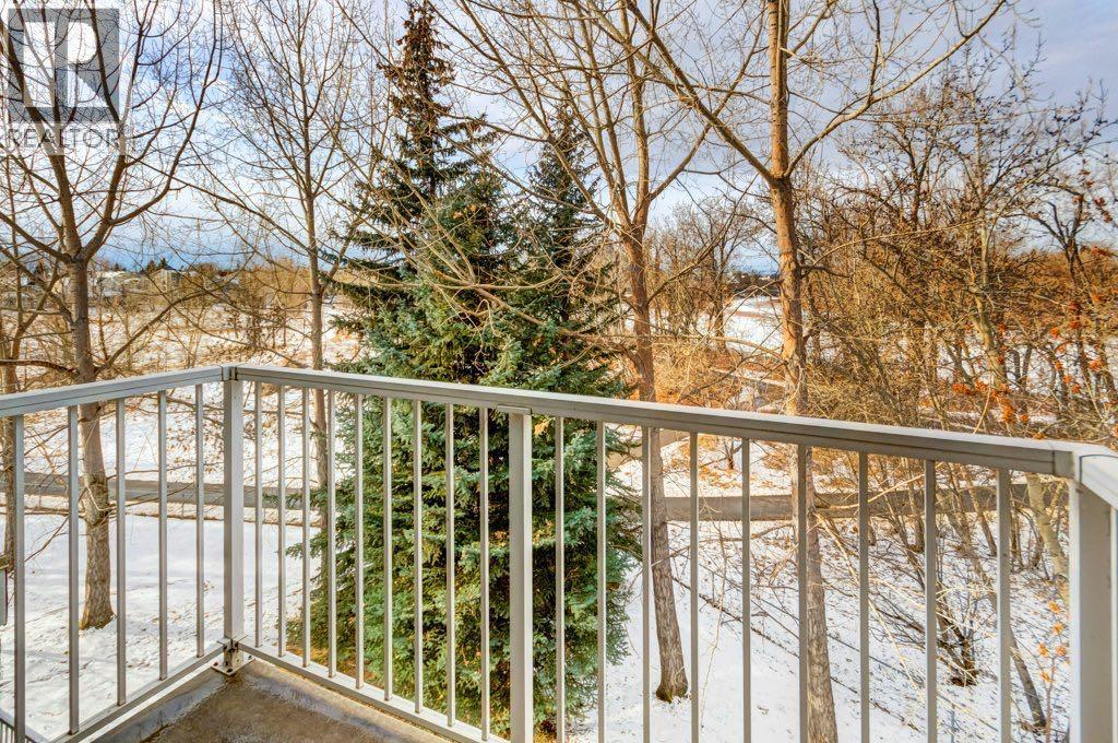 105 Inglewood Grove Se, Calgary, Alberta  T2G 5R4 - Photo 20 - A2282404