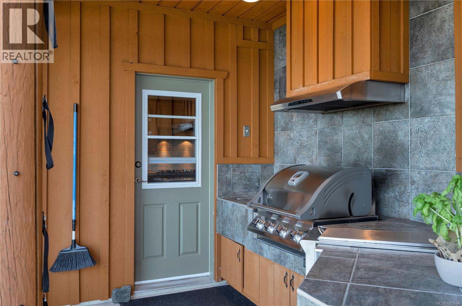 9 620 Helanton Rd, Quadra Island, British Columbia  V0P 1N0 - Photo 18 - 1025694