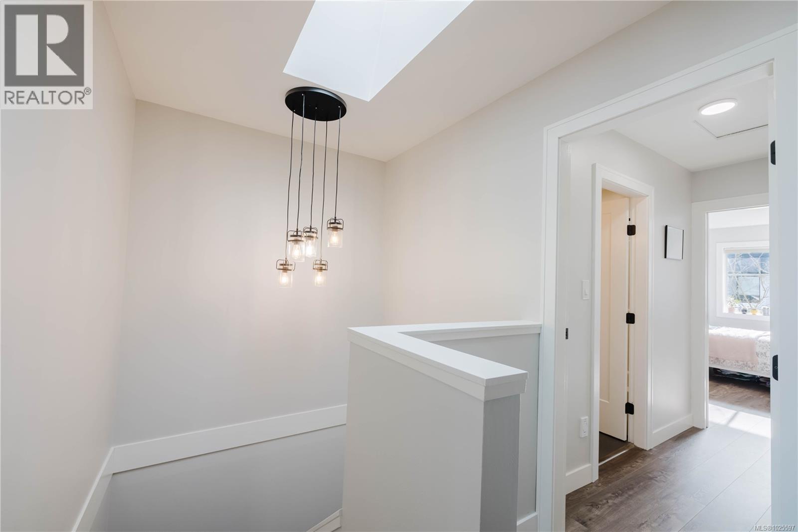 10193 Fifth St, Sidney, British Columbia  V8L 5E4 - Photo 19 - 1025597