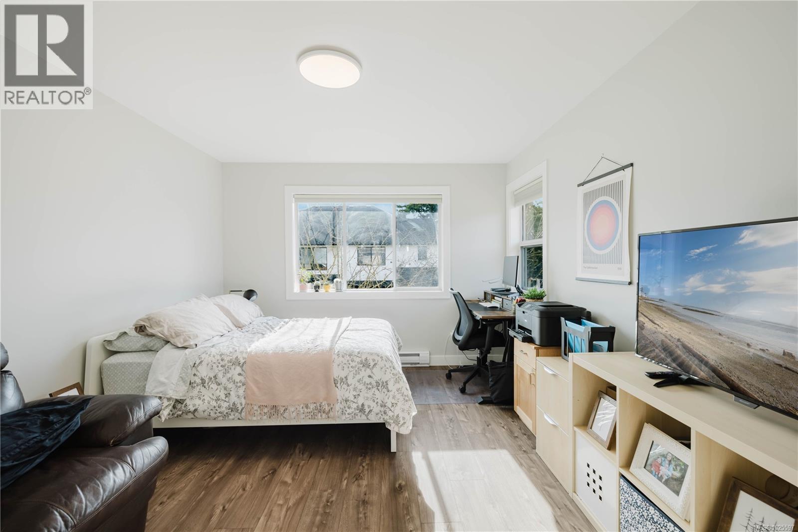 10193 Fifth St, Sidney, British Columbia  V8L 5E4 - Photo 20 - 1025597