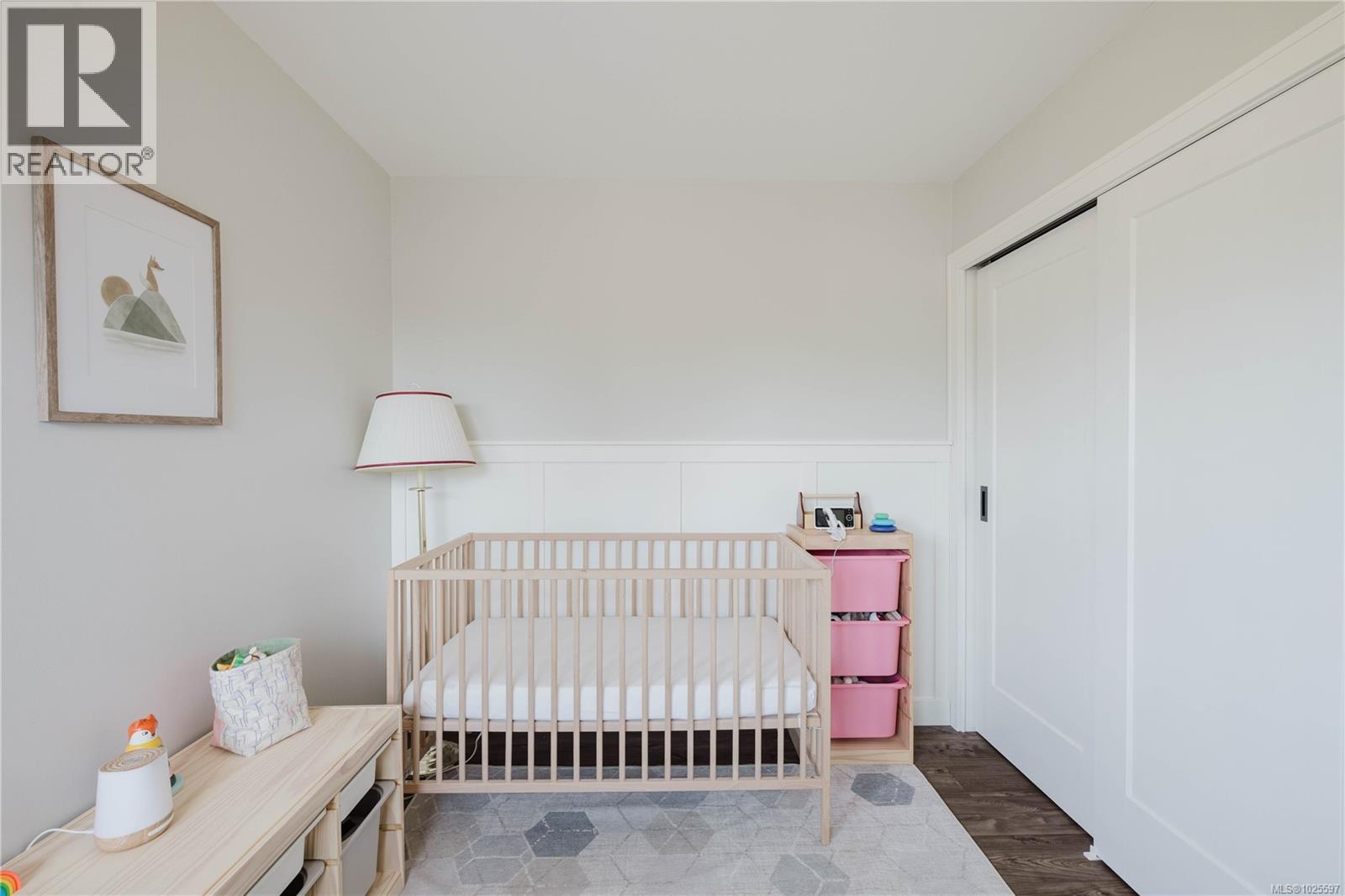 10193 Fifth St, Sidney, British Columbia  V8L 5E4 - Photo 25 - 1025597