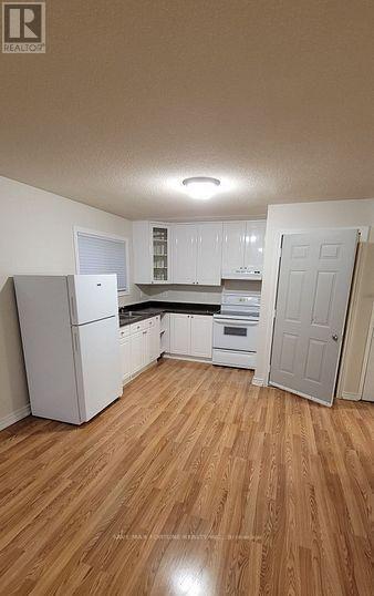 44 ROTHERGLEN COURT, Brampton, Ontario