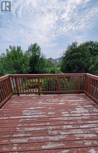 44 Rotherglen Court, Brampton, Ontario  L6X 2S1 - Photo 6 - W12777318