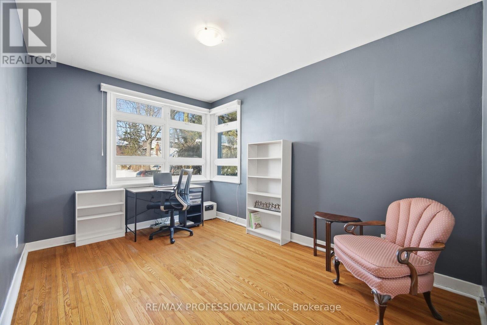 1384 Rometown Drive, Mississauga, Ontario  L5E 2T4 - Photo 21 - W12777352