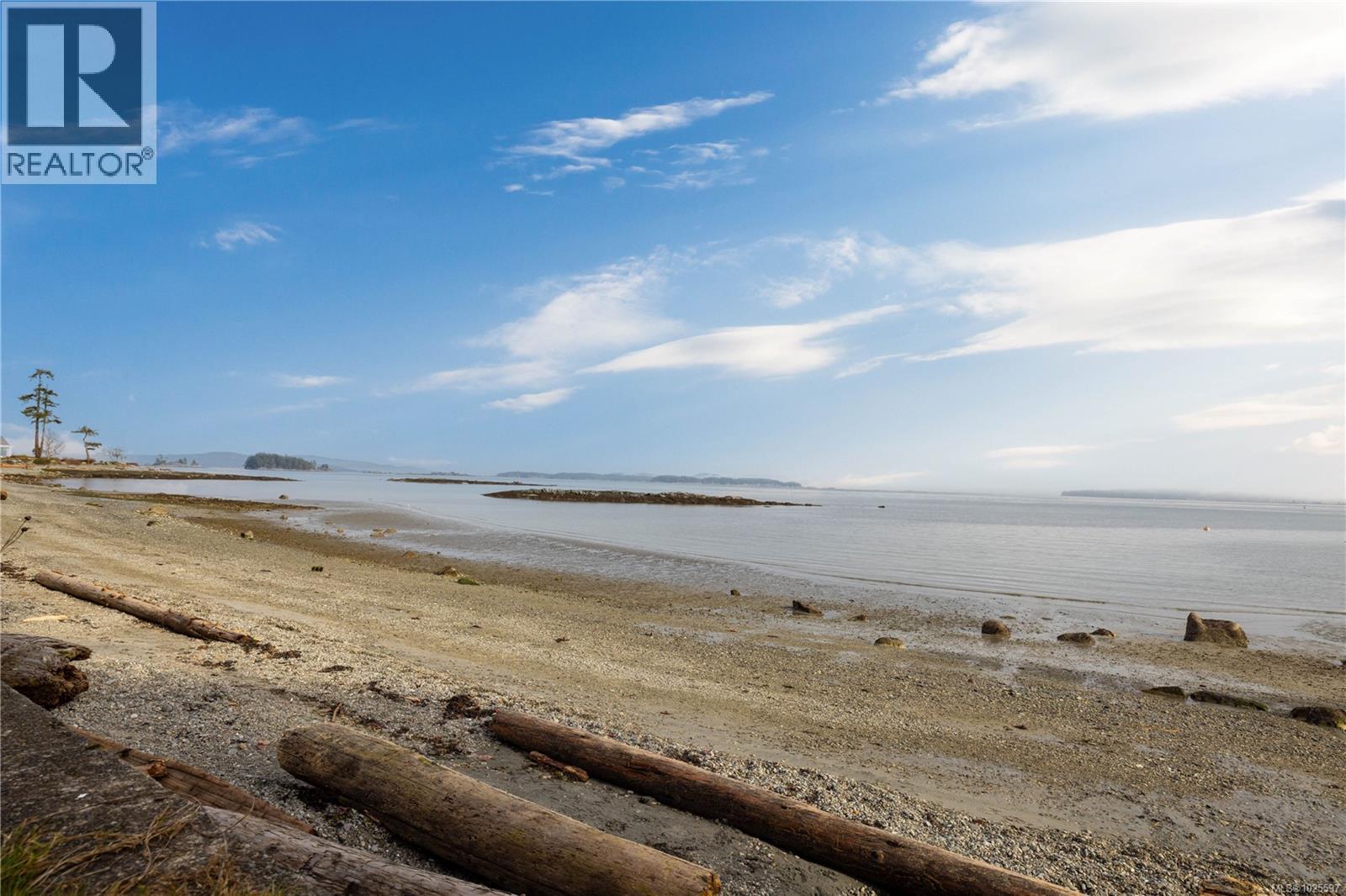 10193 Fifth St, Sidney, British Columbia  V8L 5E4 - Photo 35 - 1025597