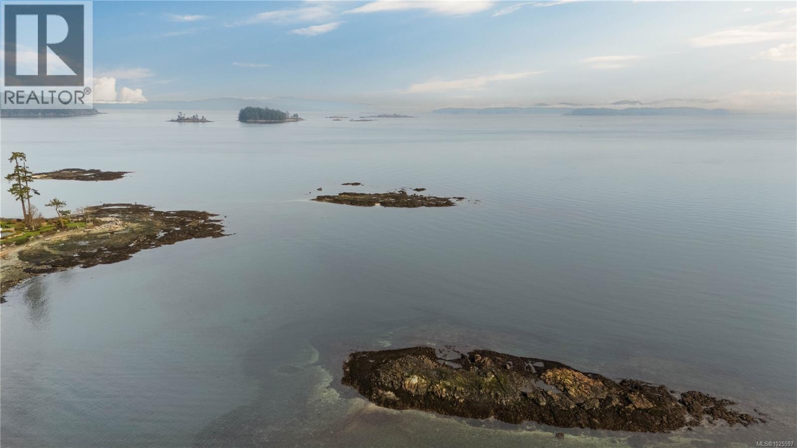 10193 Fifth St, Sidney, British Columbia  V8L 5E4 - Photo 34 - 1025597