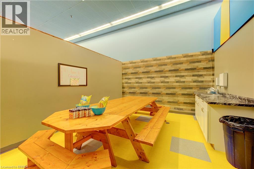 603 Colborne Street Unit# 2, Brantford, Ontario  N3S 7S8 - Photo 18 - 40802481