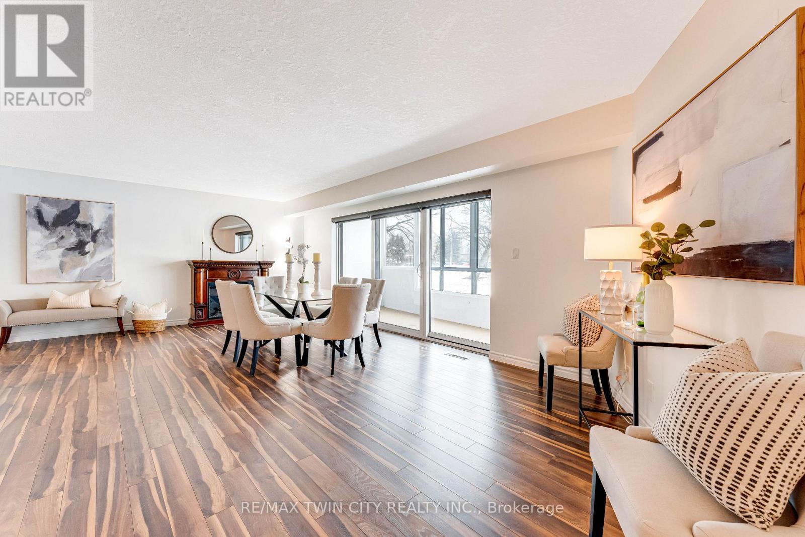 102 - 250 Glenridge Drive, Waterloo, Ontario  N2J 4H8 - Photo 12 - X12777336