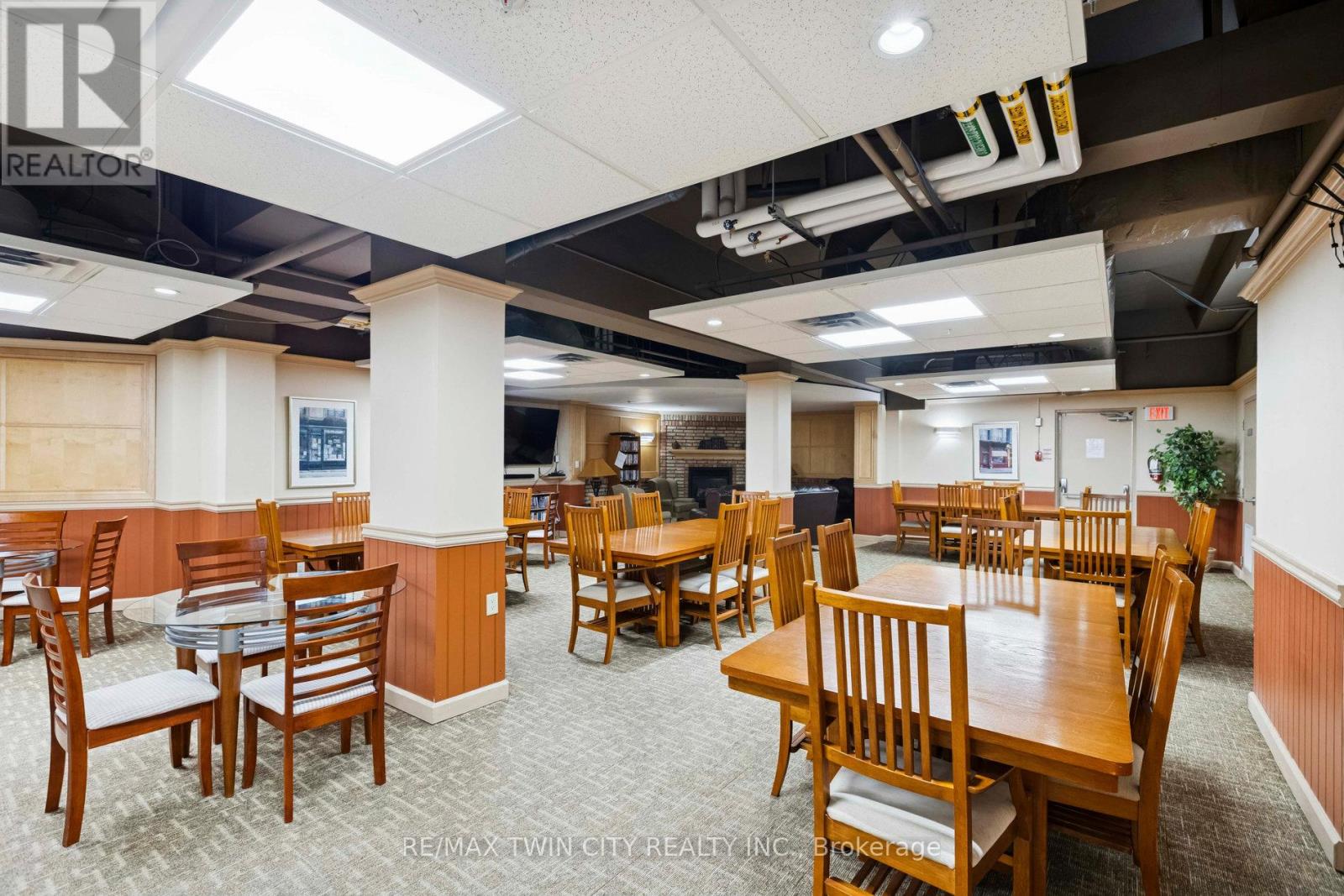 102 - 250 Glenridge Drive, Waterloo, Ontario  N2J 4H8 - Photo 44 - X12777336