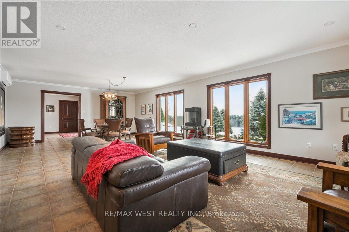 331 Mountsberg Road, Hamilton, Ontario  L0P 1B0 - Photo 7 - X12777390