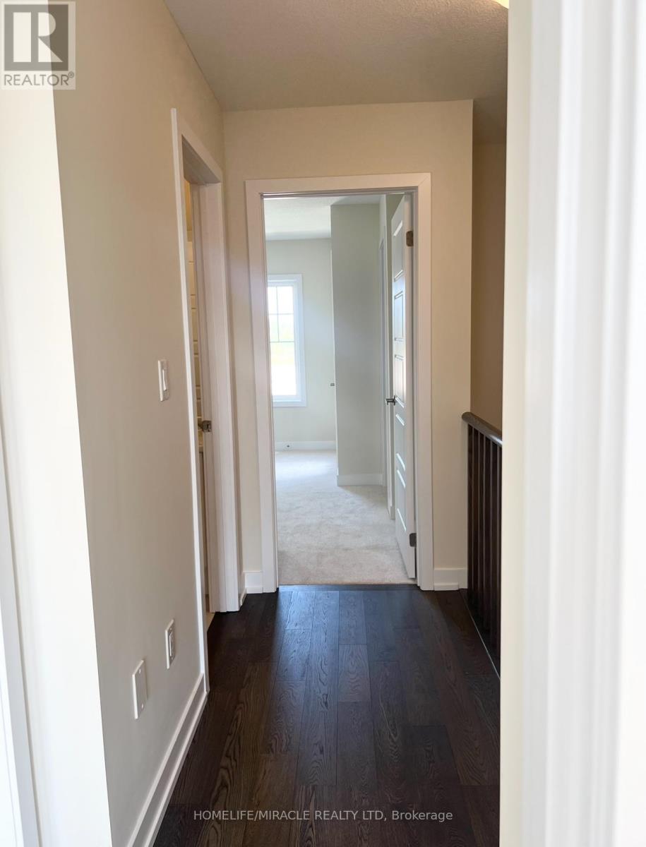 155 Melody Lane, Thorold, Ontario  L3B 5N5 - Photo 10 - X12777426